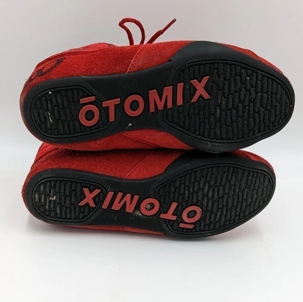 Otomix pre owned